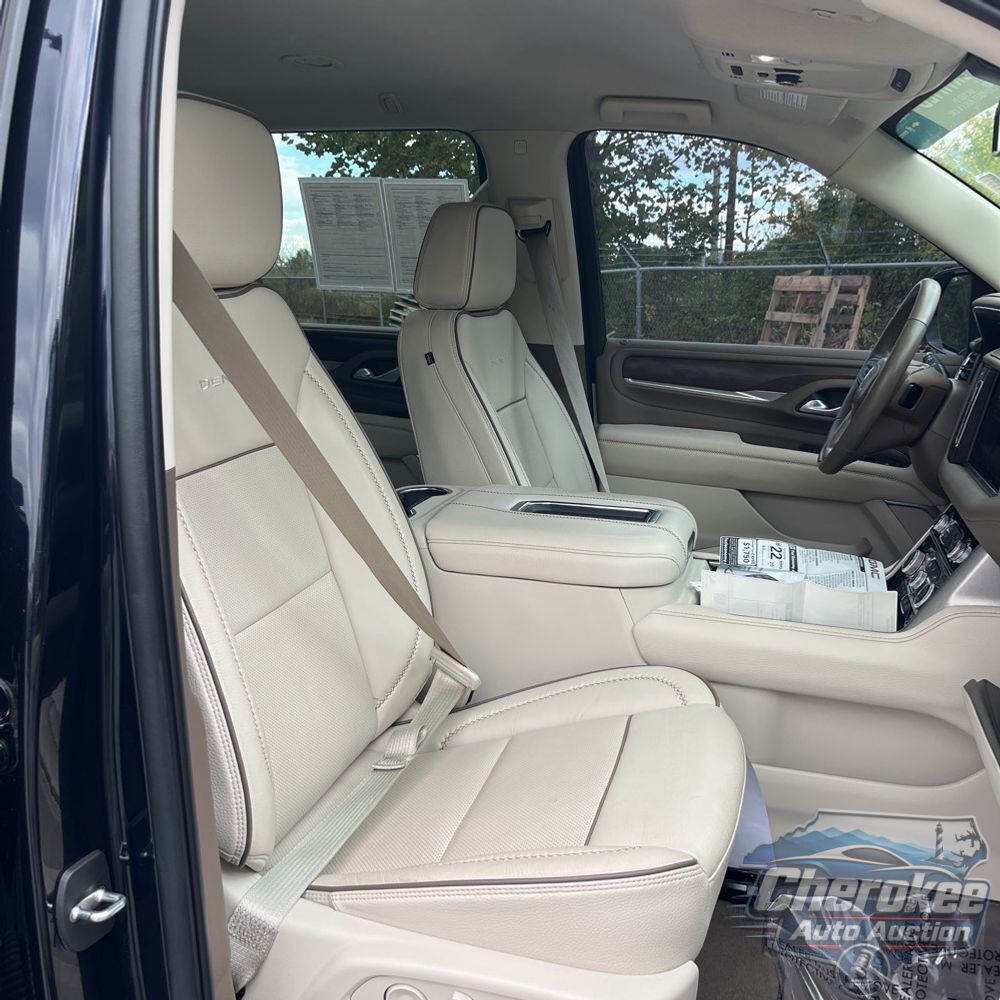 2022 GMC Yukon XL Denali