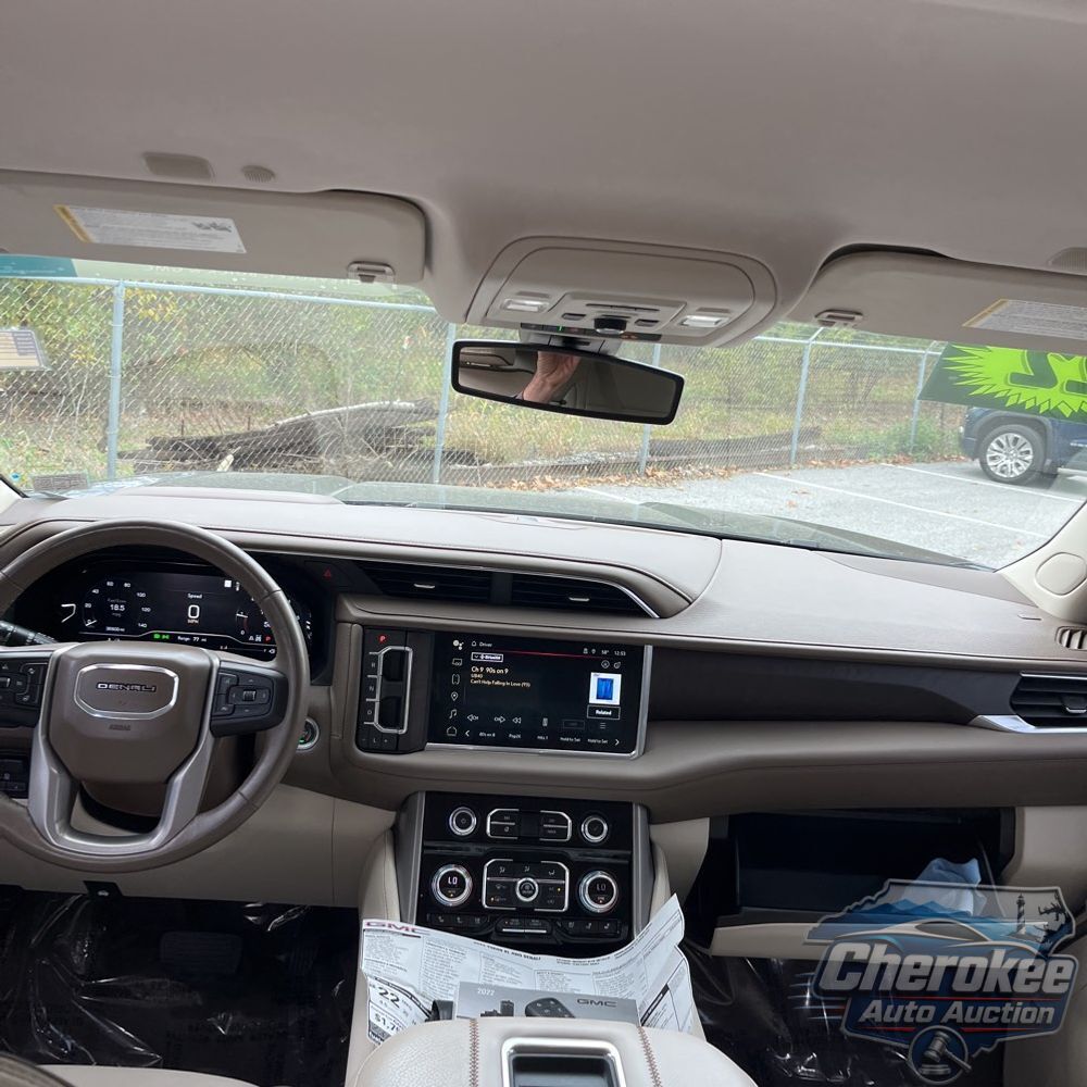 2022 GMC Yukon XL Denali