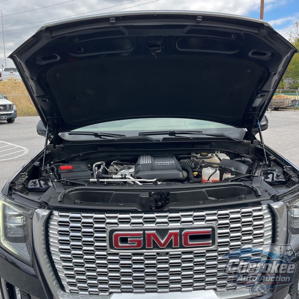 2022 GMC Yukon XL Denali