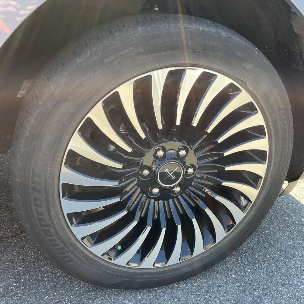 2021 Lincoln Navigator Black Label