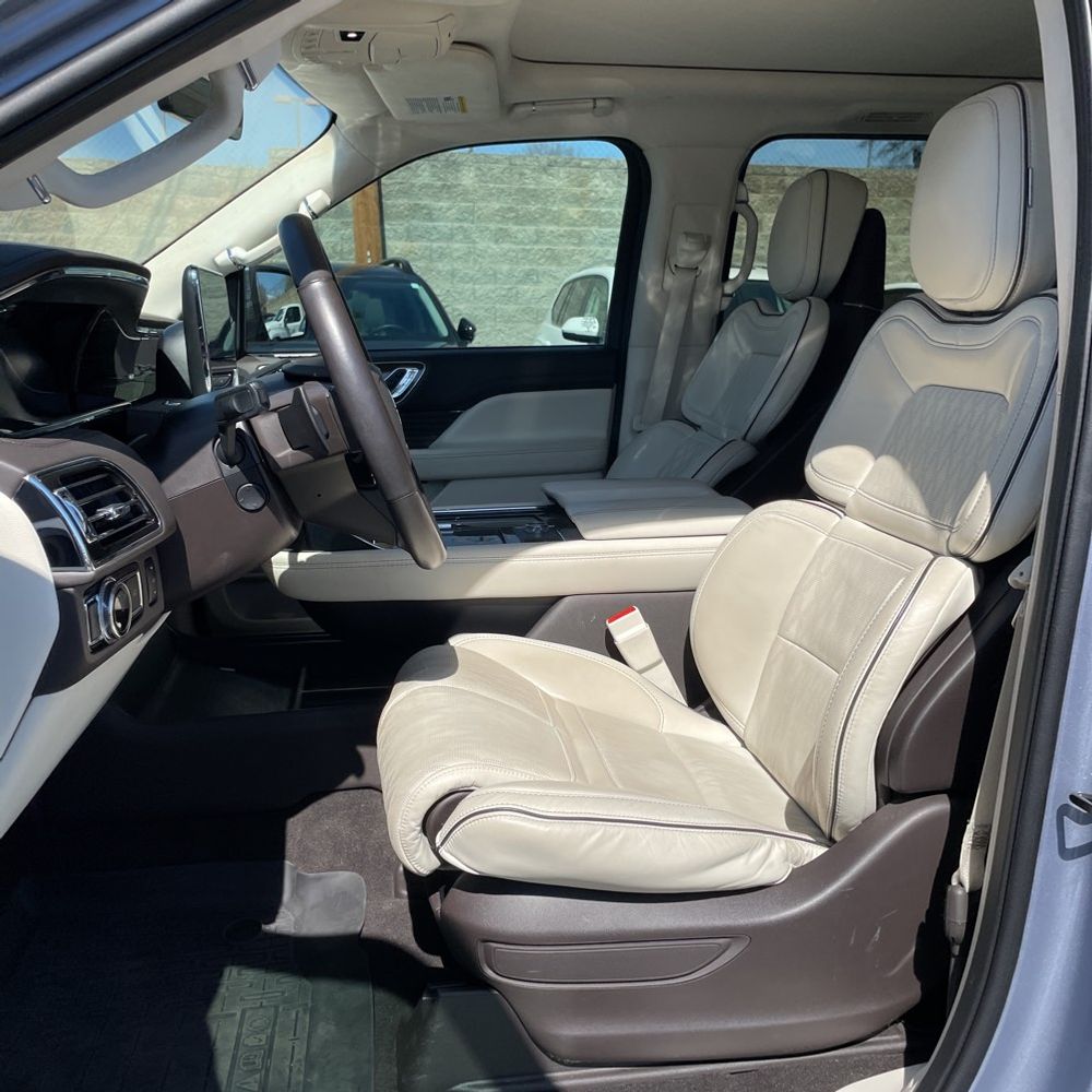 2021 Lincoln Navigator Black Label