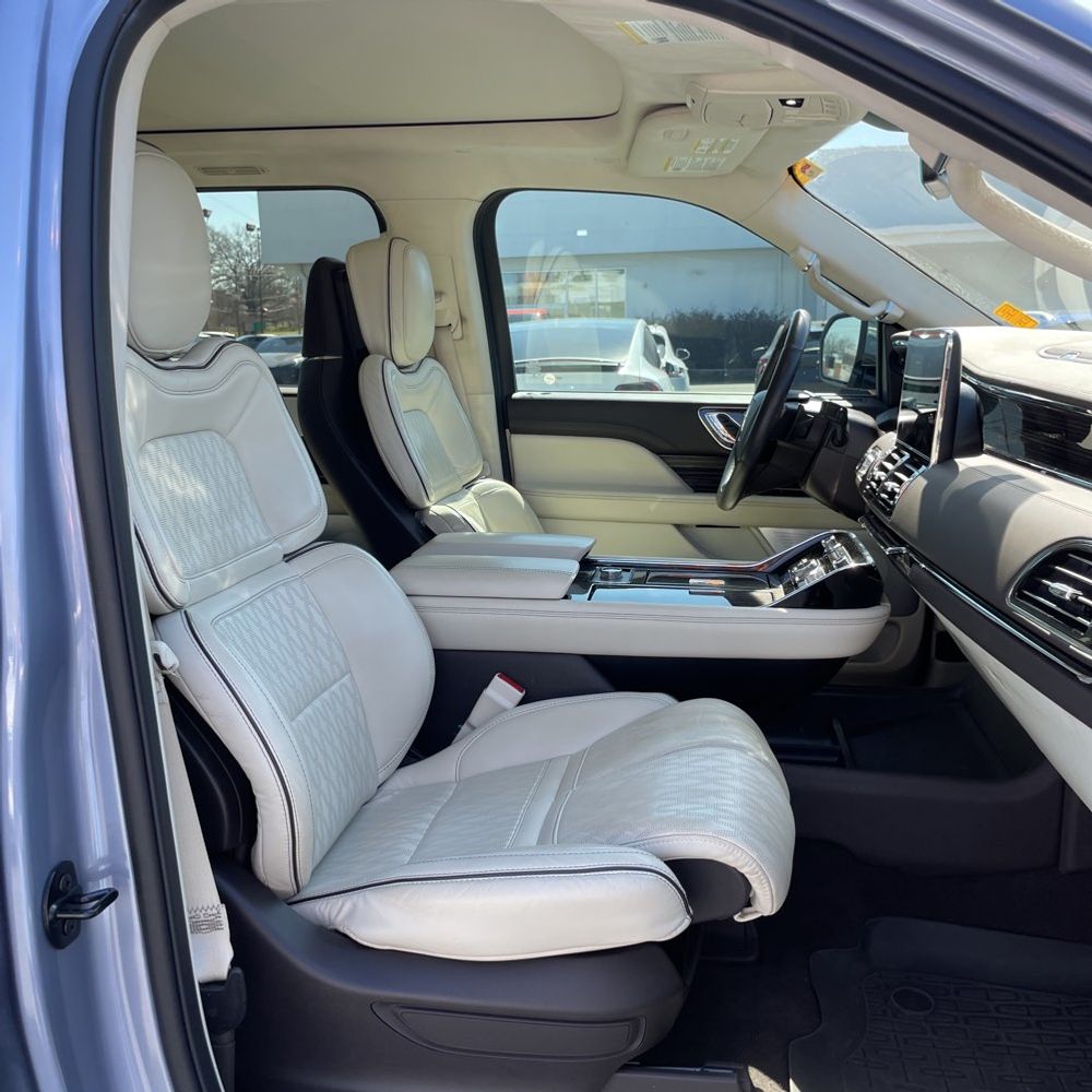 2021 Lincoln Navigator Black Label