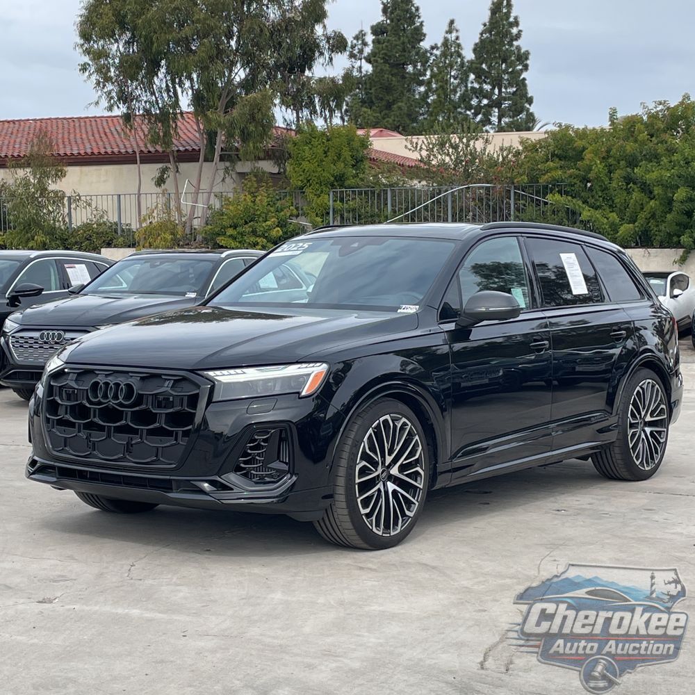 2025 Audi SQ7 Prestige