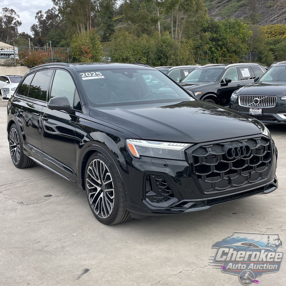 2025 Audi SQ7 Prestige