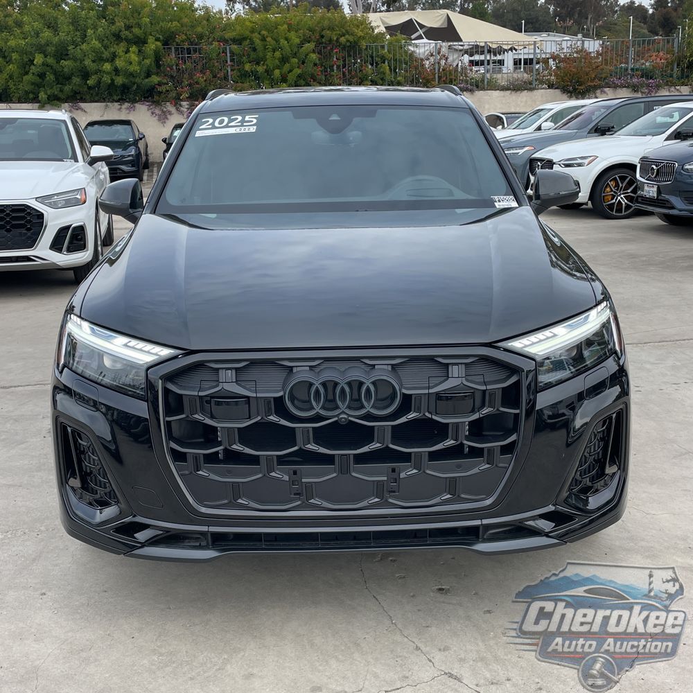2025 Audi SQ7 Prestige