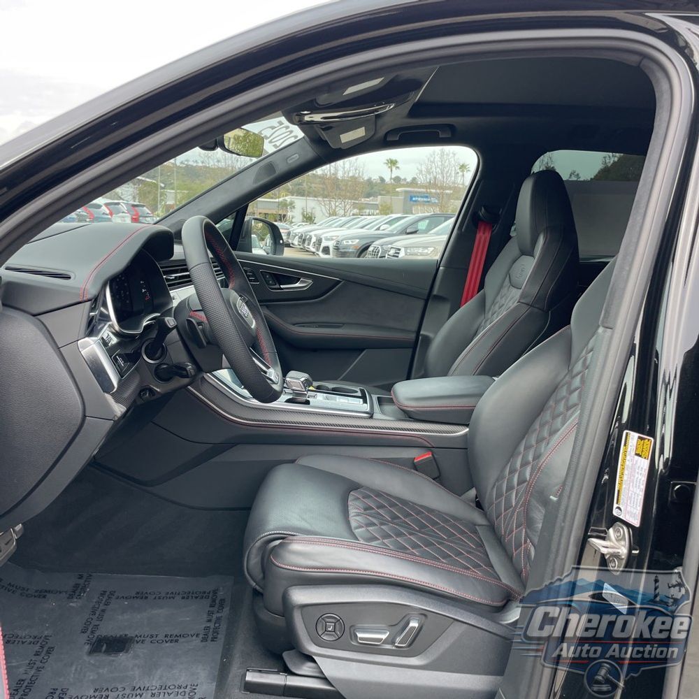2025 Audi SQ7 Prestige