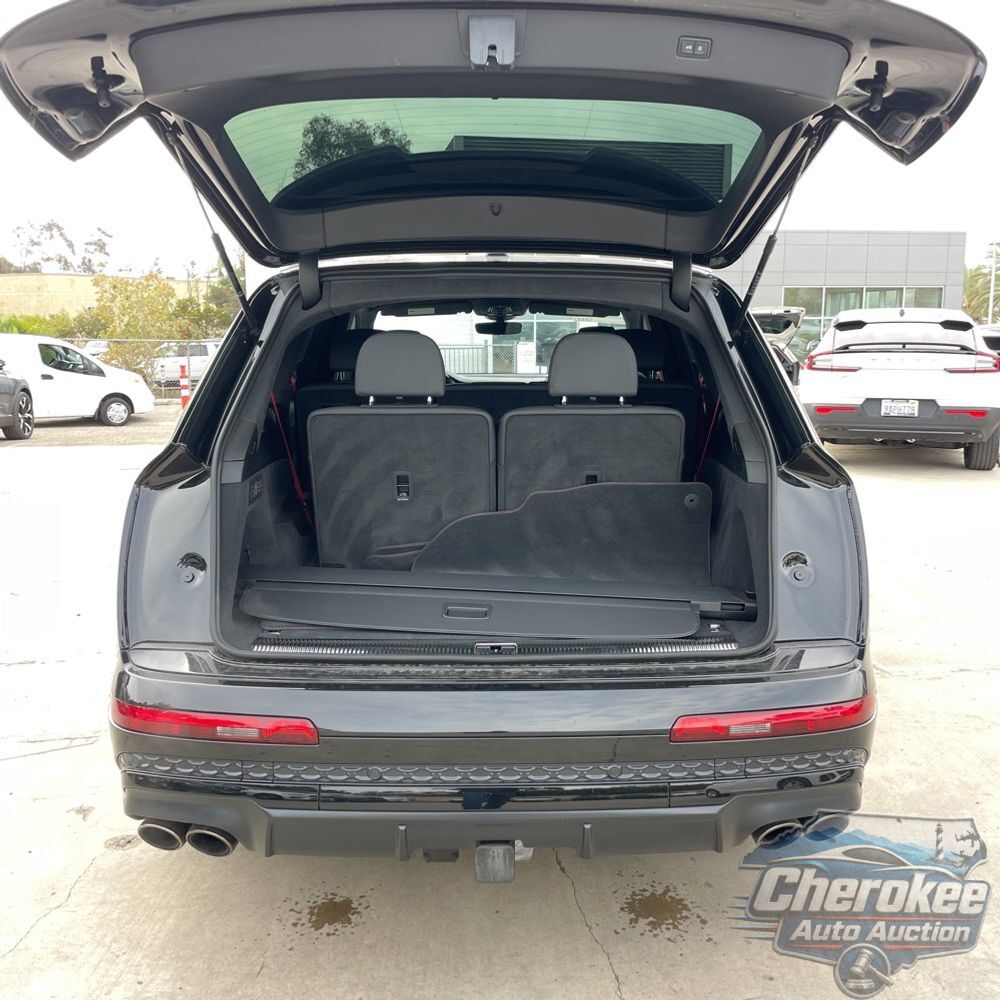 2025 Audi SQ7 Prestige