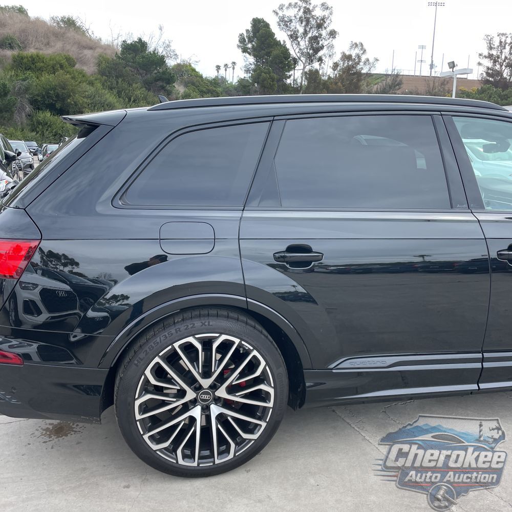 2025 Audi SQ7 Prestige