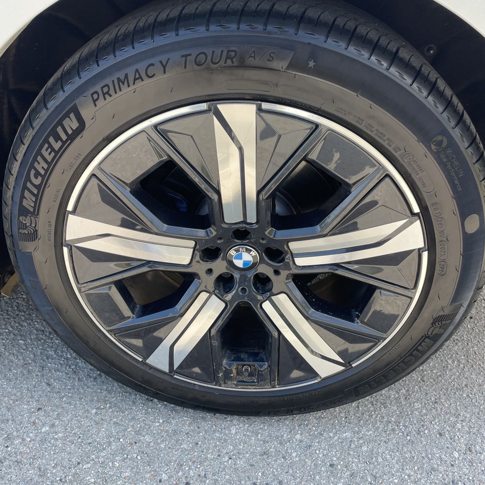 2024 BMW iX M60