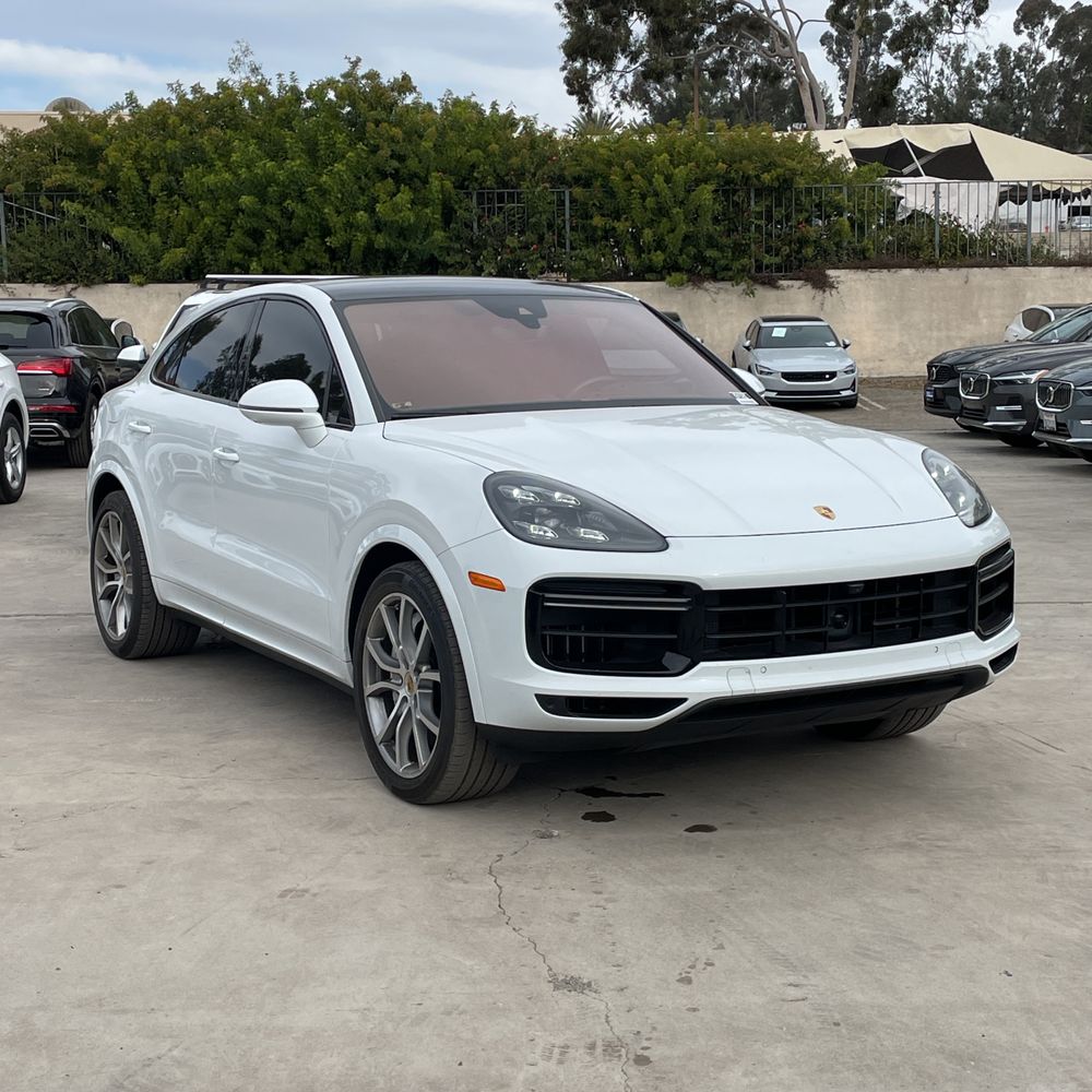2020 Porsche Cayenne Turbo Coupe
