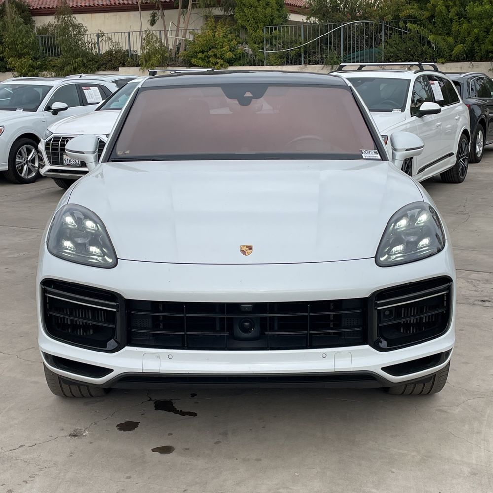 2020 Porsche Cayenne Turbo Coupe