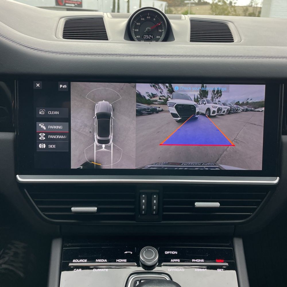 2020 Porsche Cayenne Turbo Coupe
