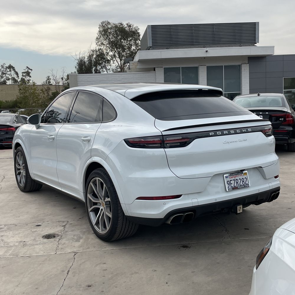 2020 Porsche Cayenne Turbo Coupe