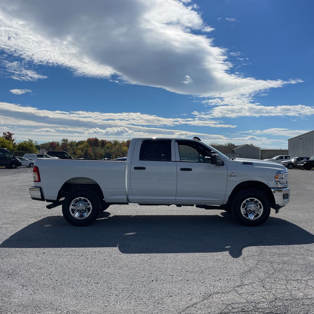 2024 Ram 3500 Tradesman