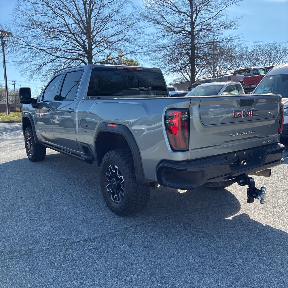 2024 GMC Sierra 2500HD AT4X