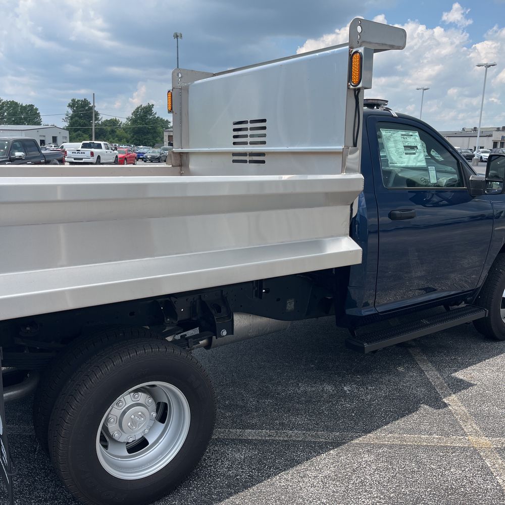 2024 Ram 3500 Cab/Chassis Tradesman