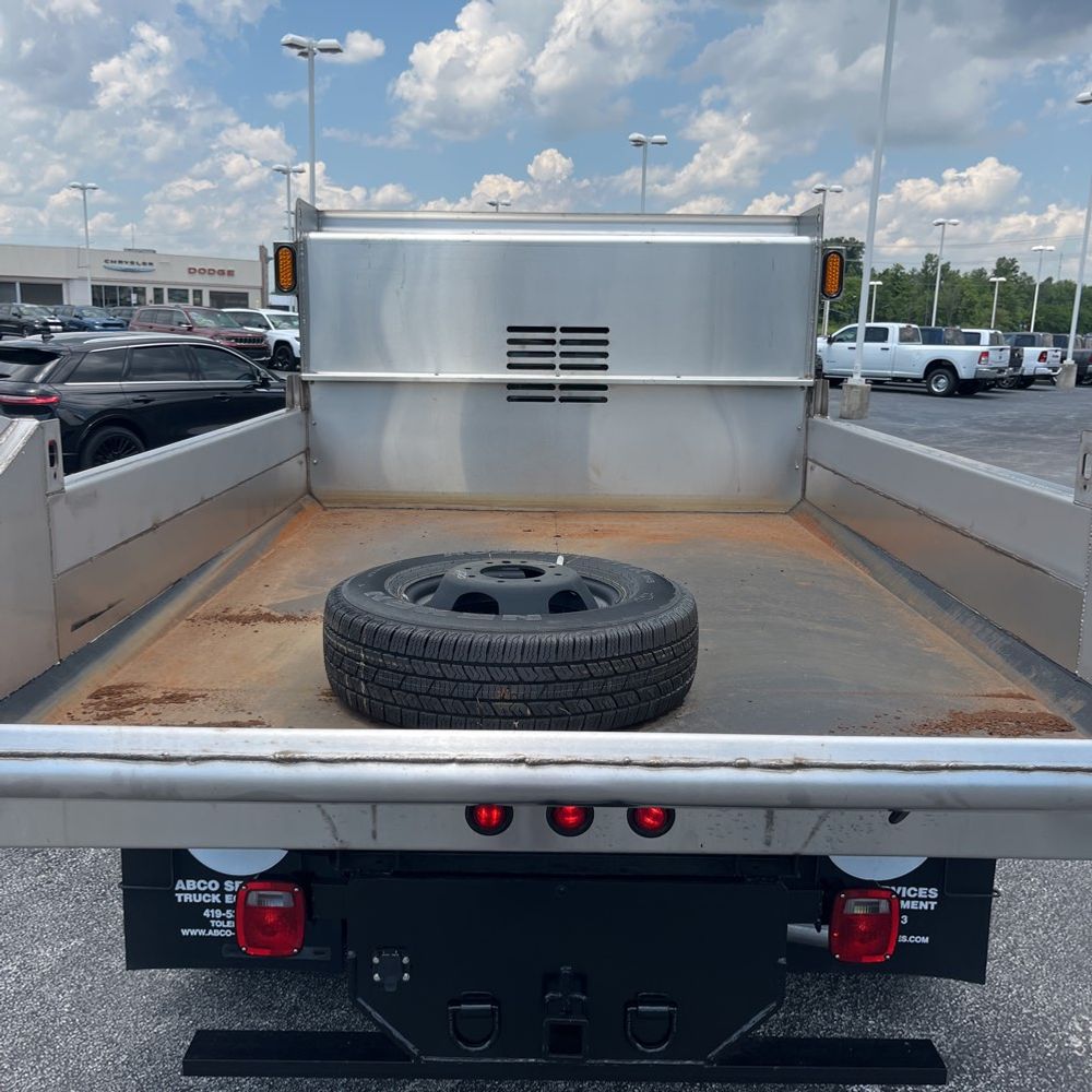 2024 Ram 3500 Cab/Chassis Tradesman