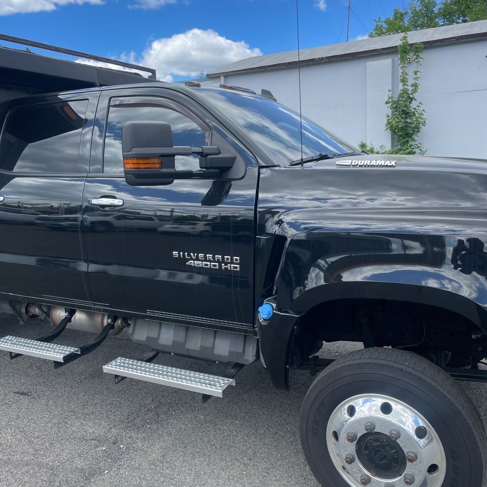 2023 Chevrolet Silverado 4500 LT