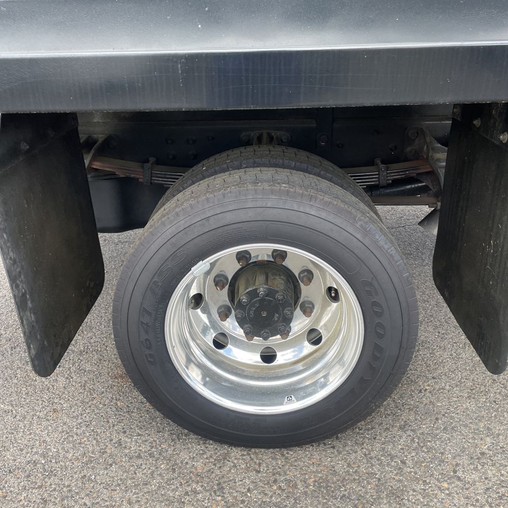 2023 Chevrolet Silverado 4500 LT