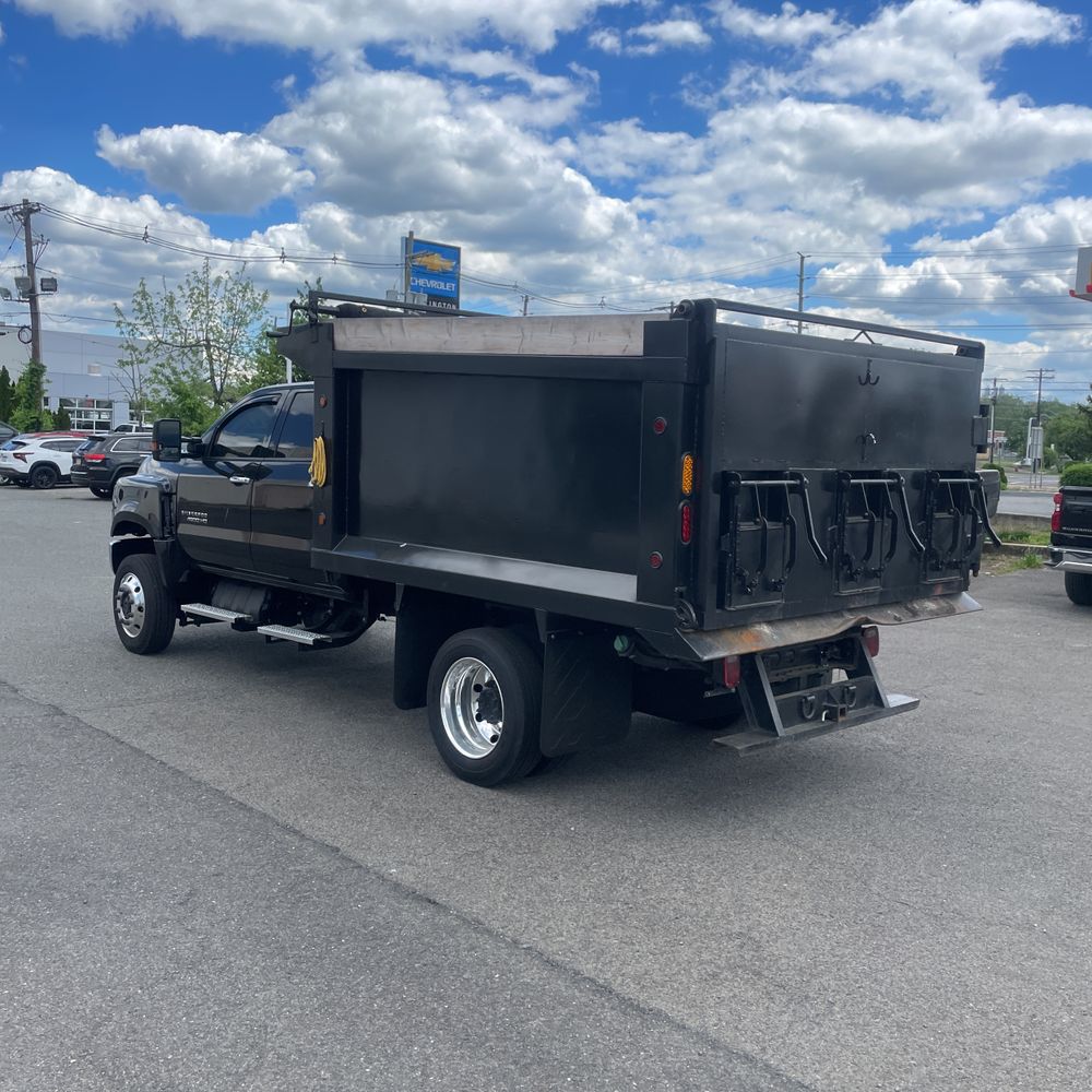 2023 Chevrolet Silverado 4500 LT