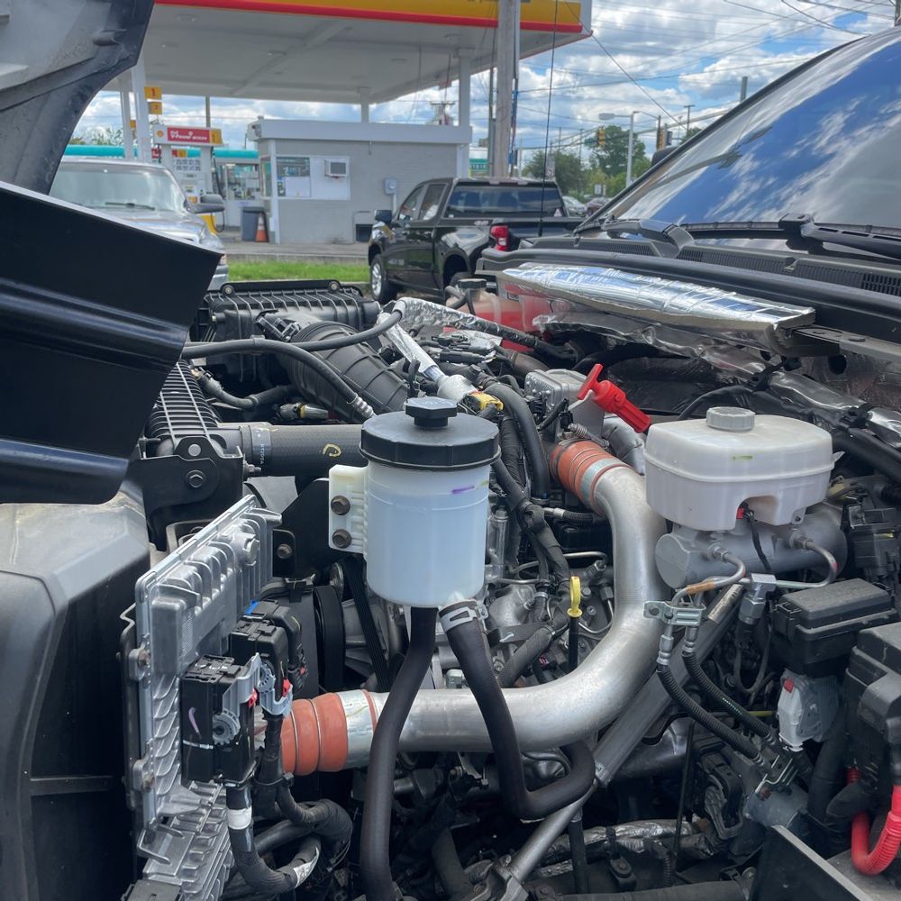 2023 Chevrolet Silverado 4500 LT