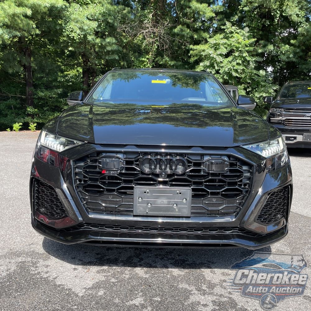 2023 Audi RS Q8