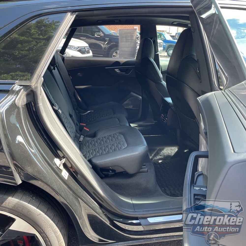 2023 Audi RS Q8