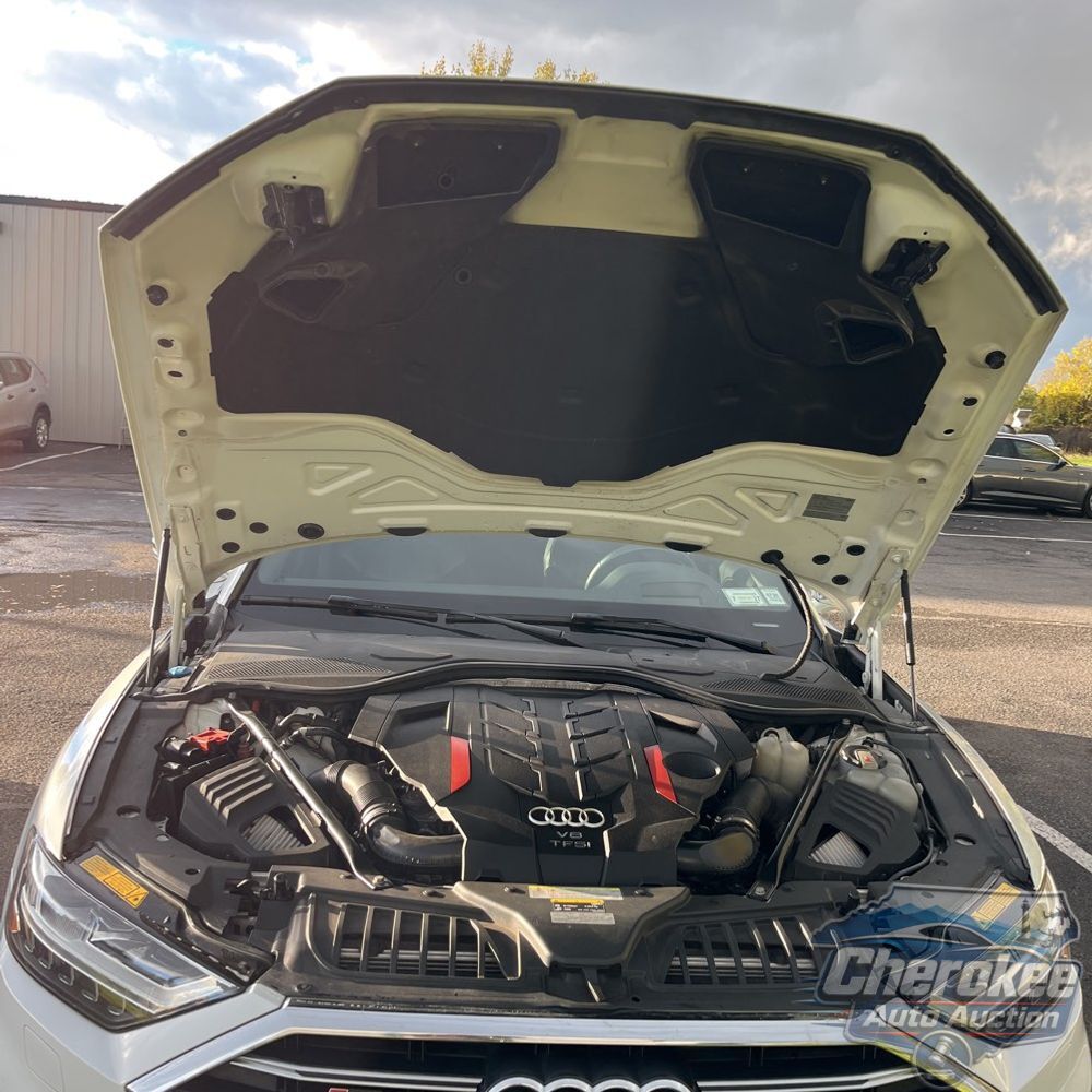 2020 Audi S8