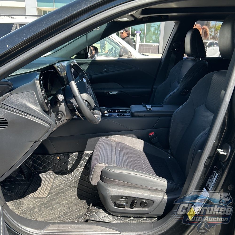 2024 Lexus RX 450h+ Luxury