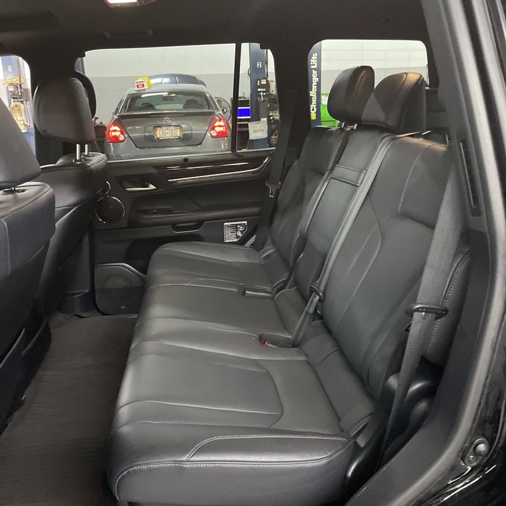 2021 Lexus LX 570 Three-Row