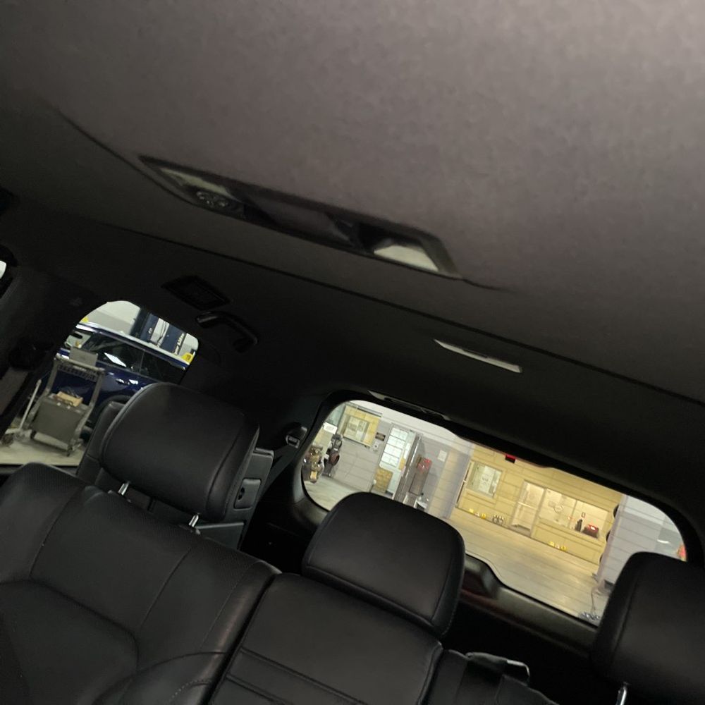 2021 Lexus LX 570 Three-Row