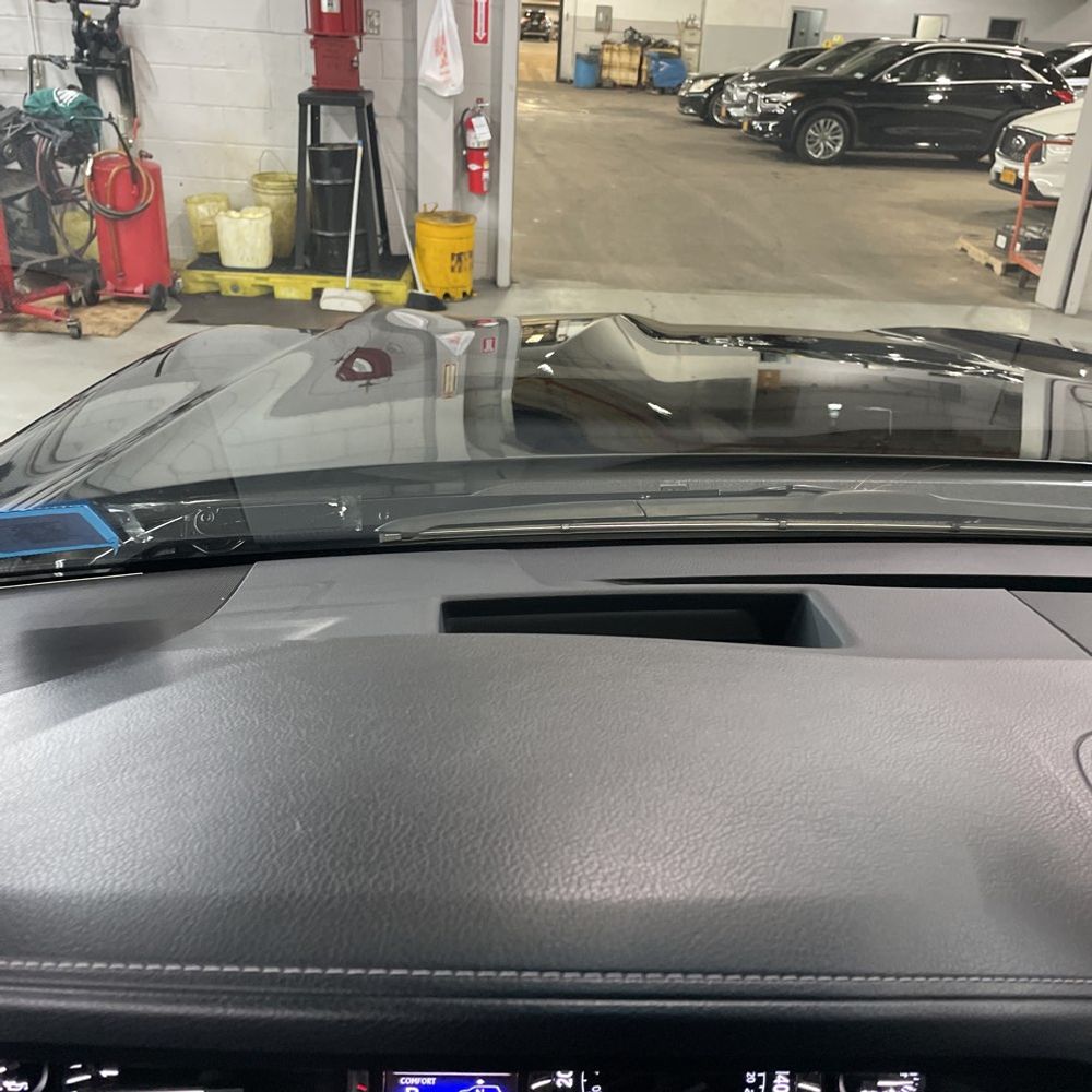 2021 Lexus LX 570 Three-Row