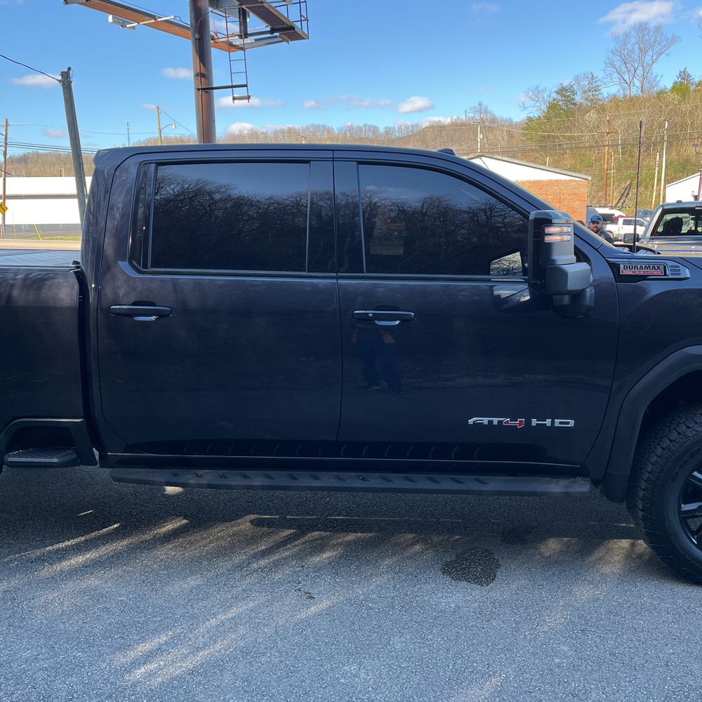 2024 GMC Sierra 2500HD AT4