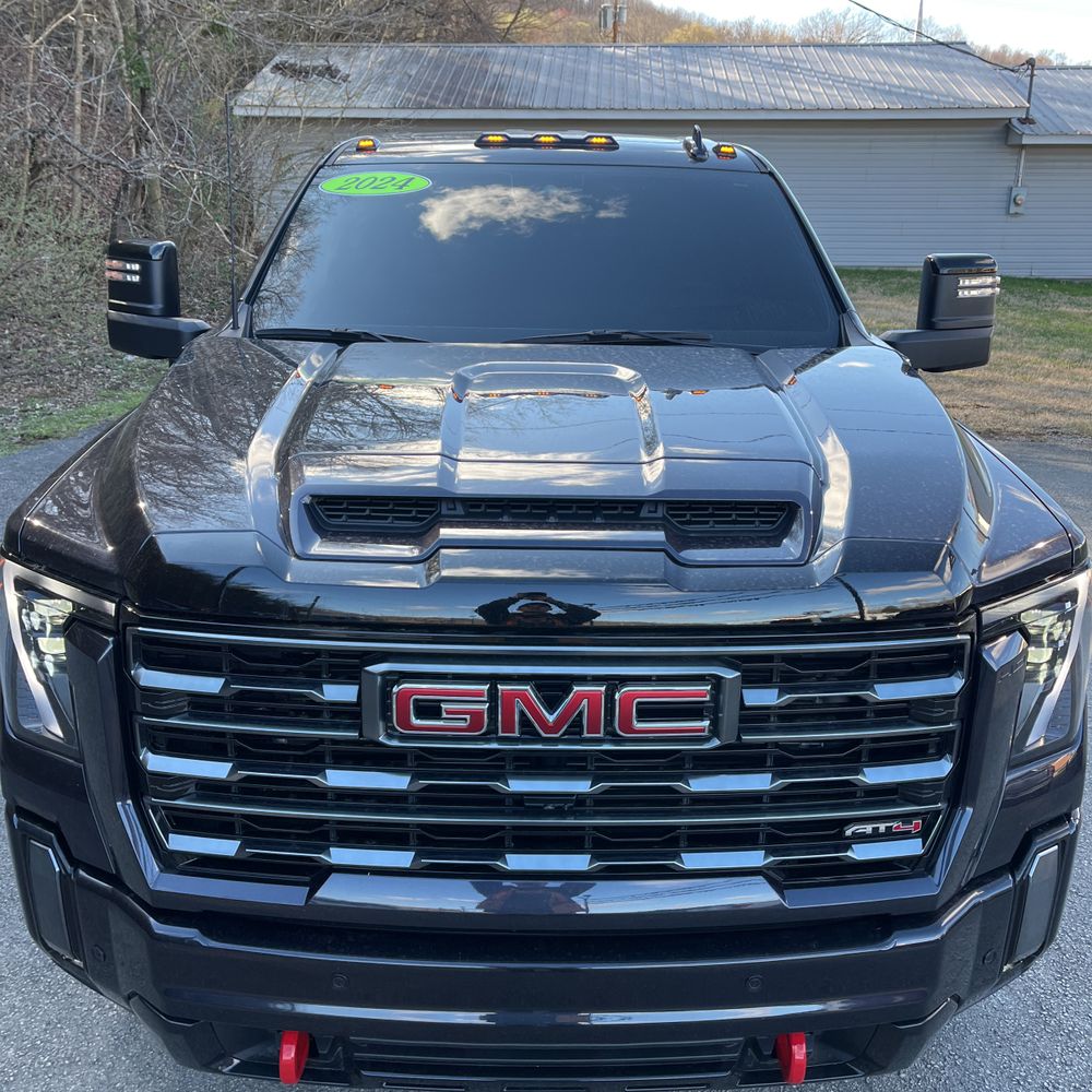 2024 GMC Sierra 2500HD AT4