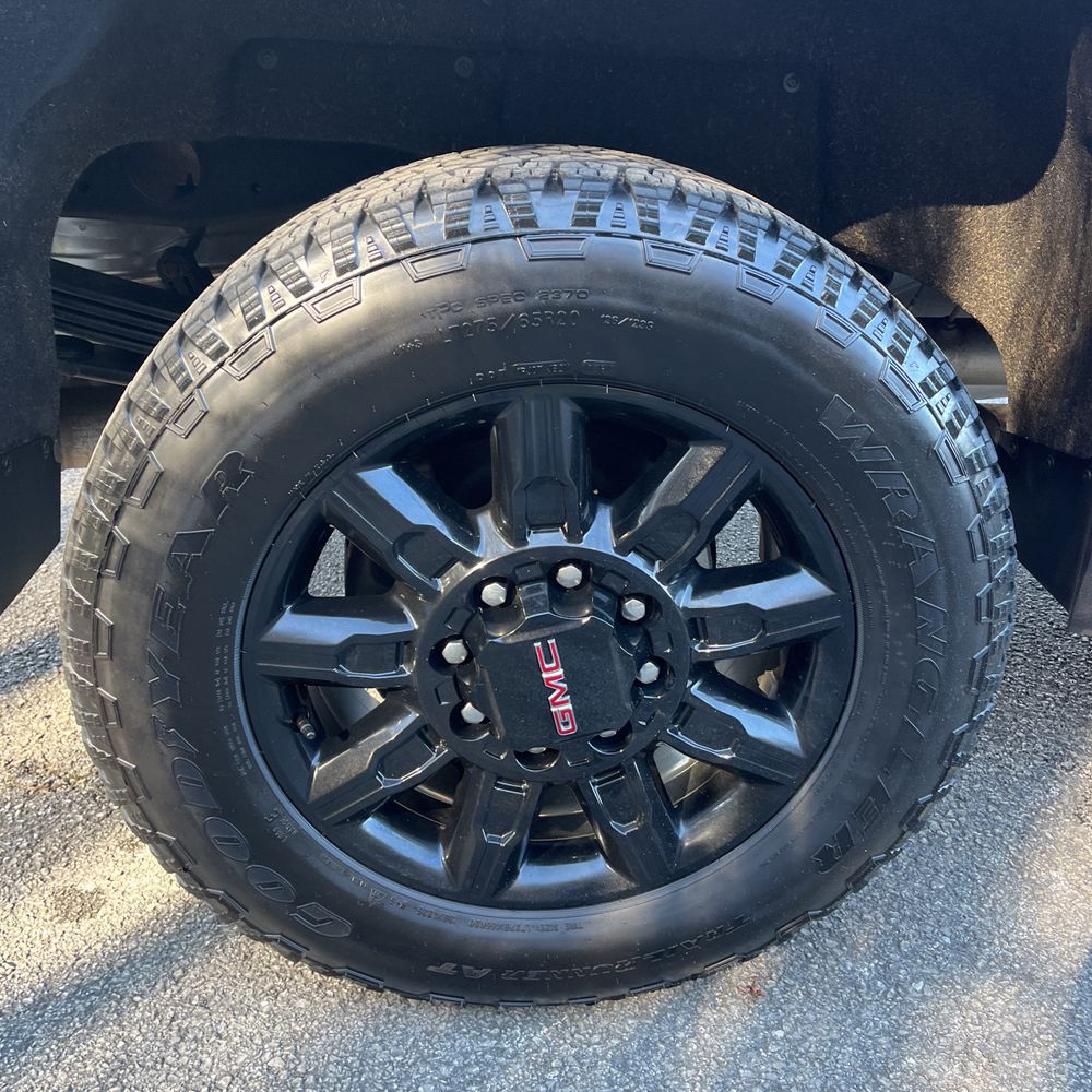 2024 GMC Sierra 2500HD AT4