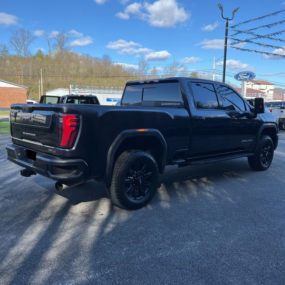 2024 GMC Sierra 2500HD AT4
