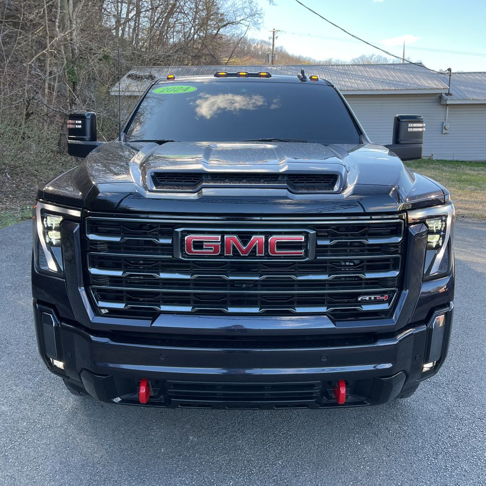 2024 GMC Sierra 2500HD AT4