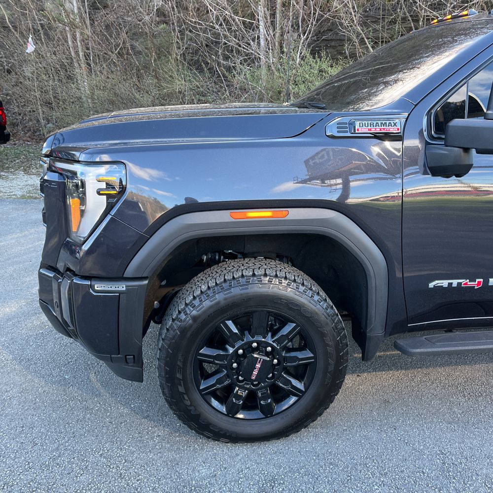 2024 GMC Sierra 2500HD AT4