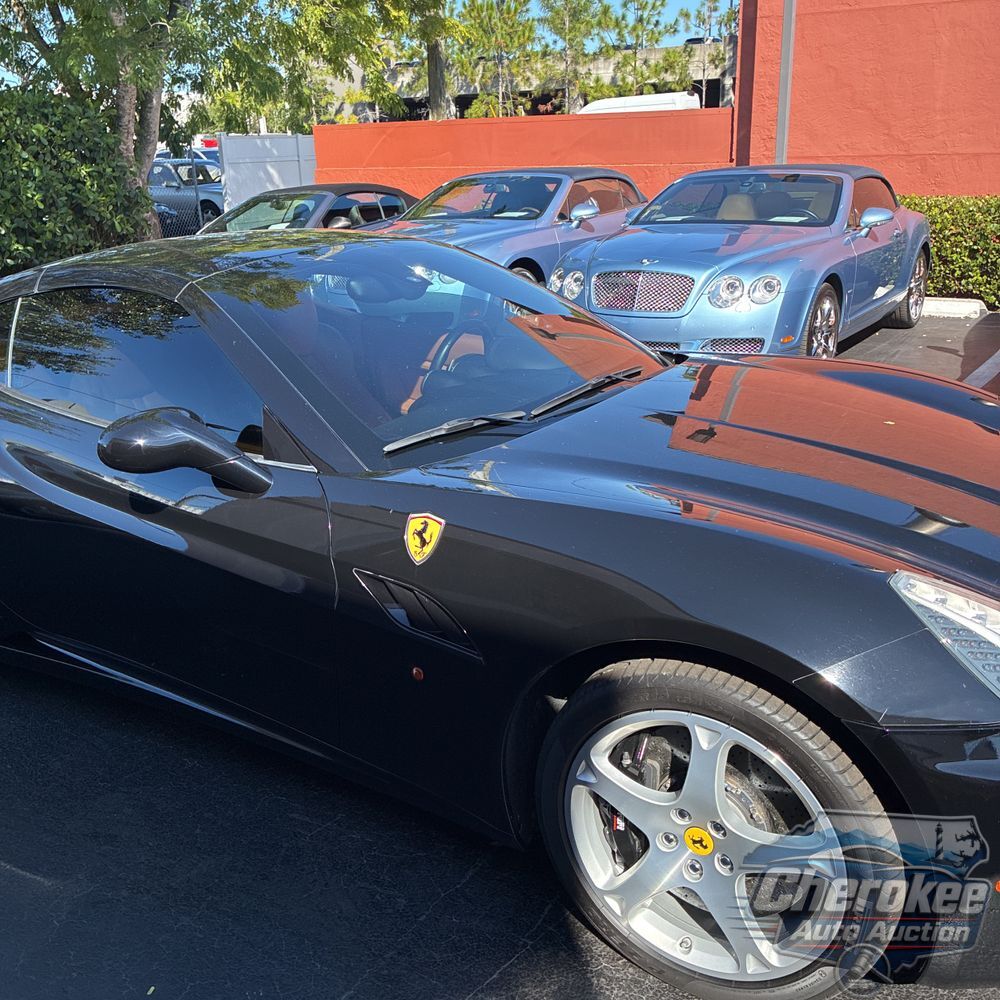 2010 Ferrari California Base