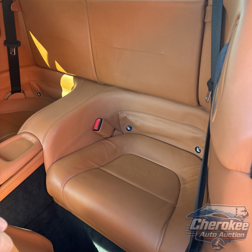 2010 Ferrari California Base