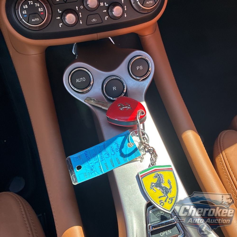 2010 Ferrari California Base