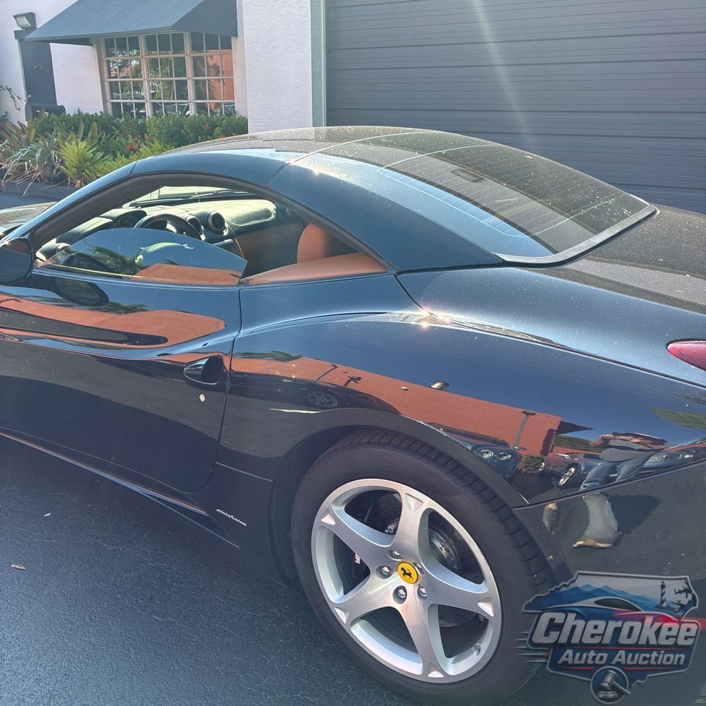 2010 Ferrari California Base