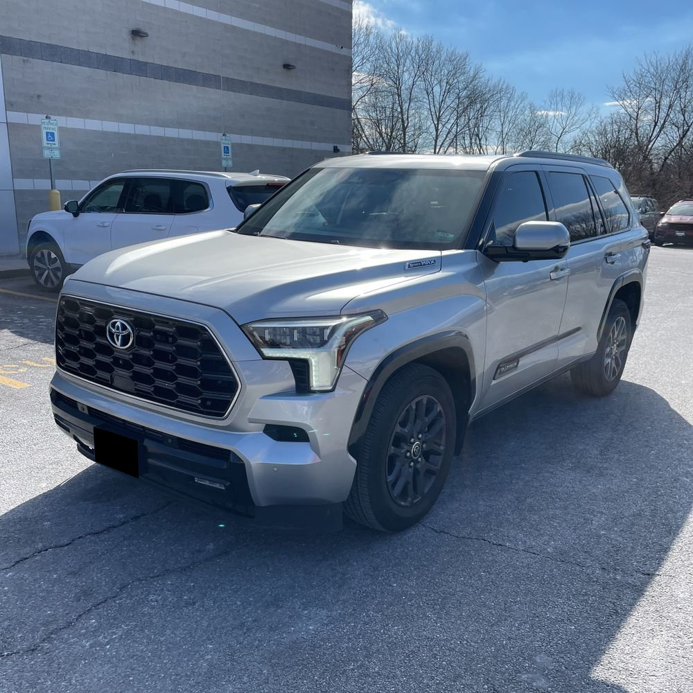 2023 Toyota Sequoia Platinum
