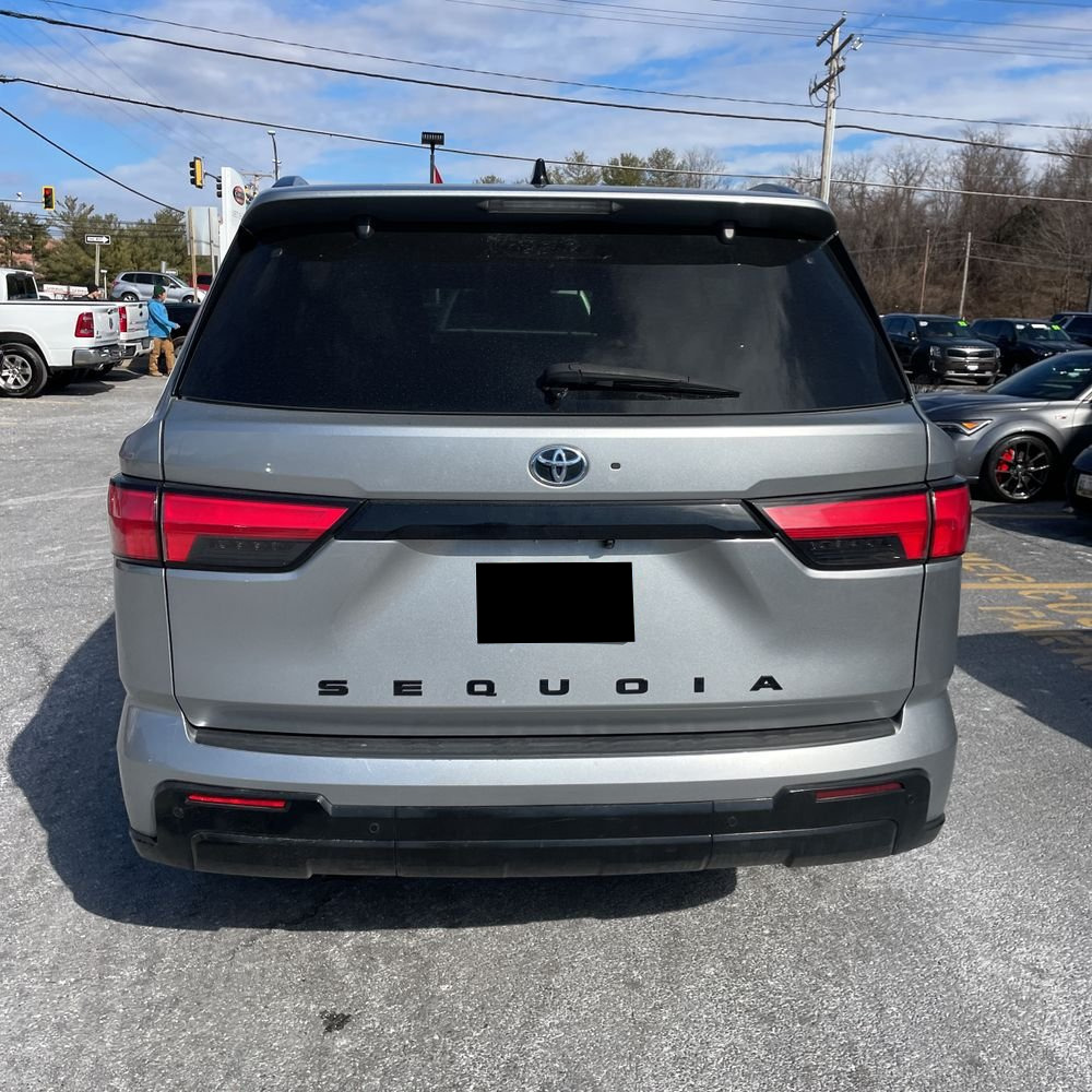 2023 Toyota Sequoia Platinum