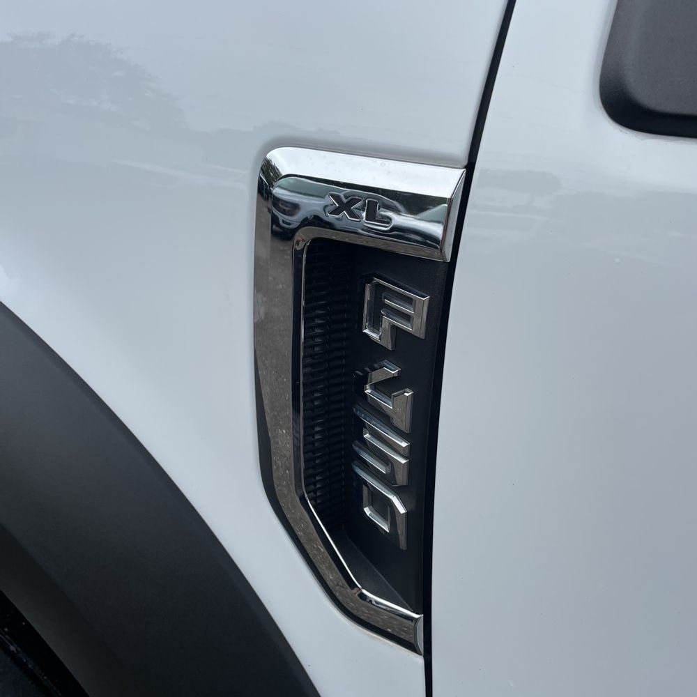 2022 Ford F-450 Super Duty XL