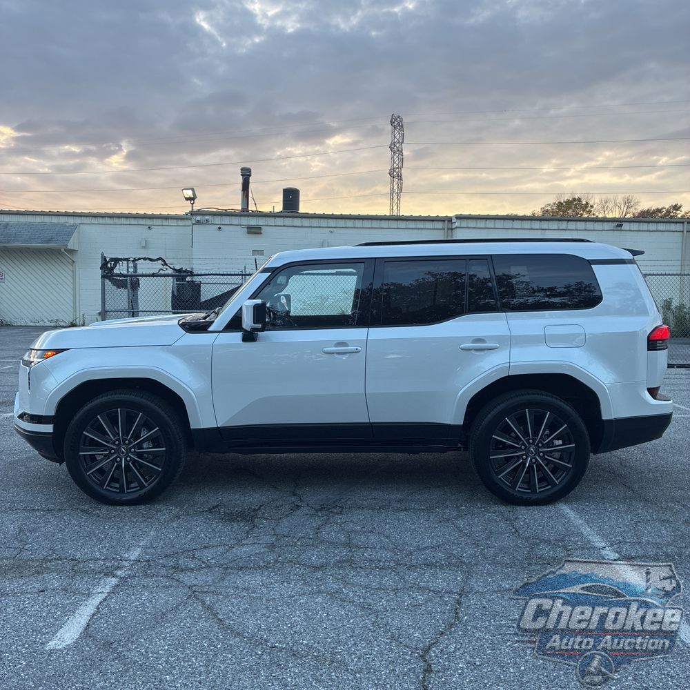 2025 Lexus GX 550 Luxury+
