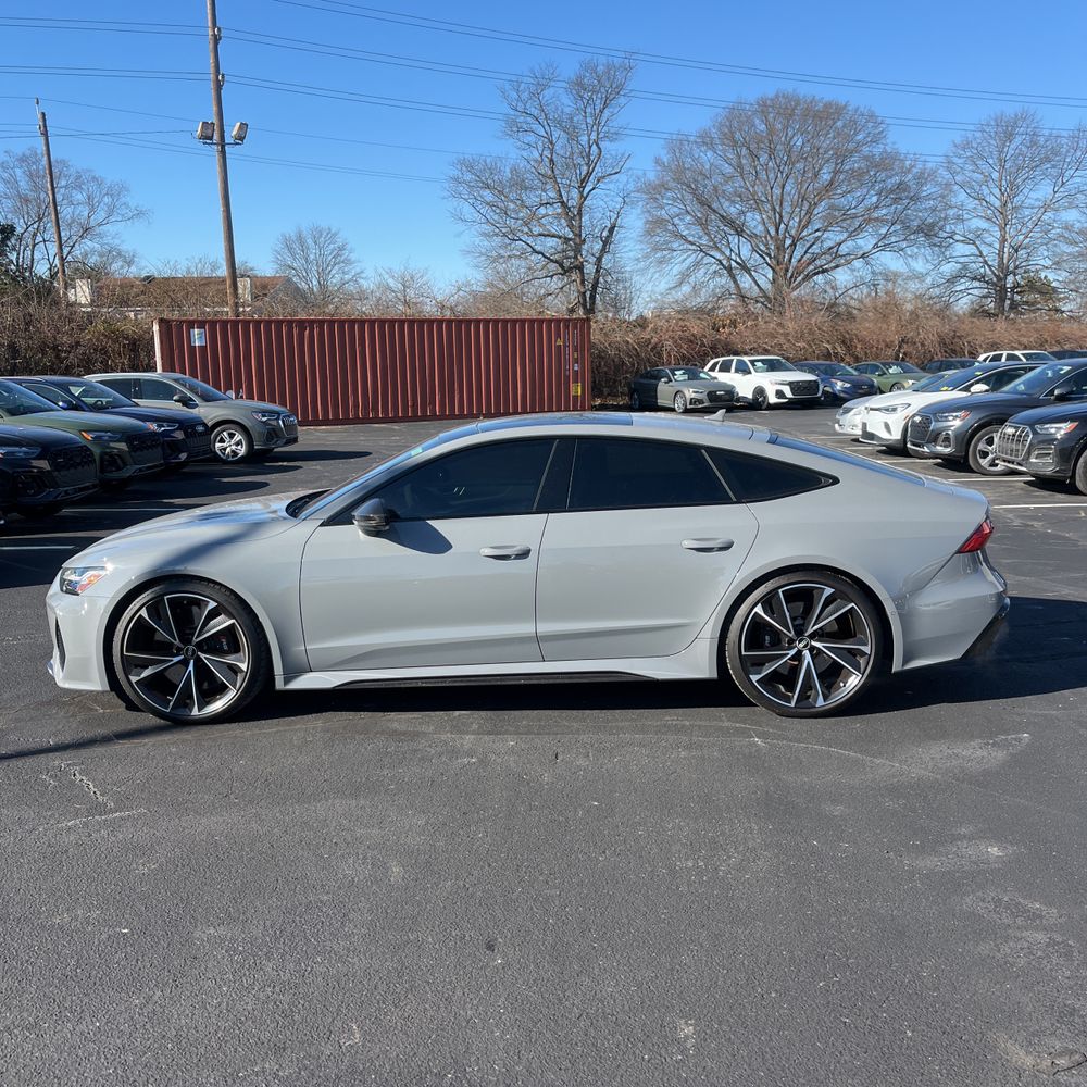 2022 Audi RS 7
