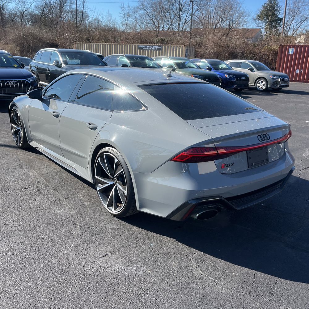 2022 Audi RS 7