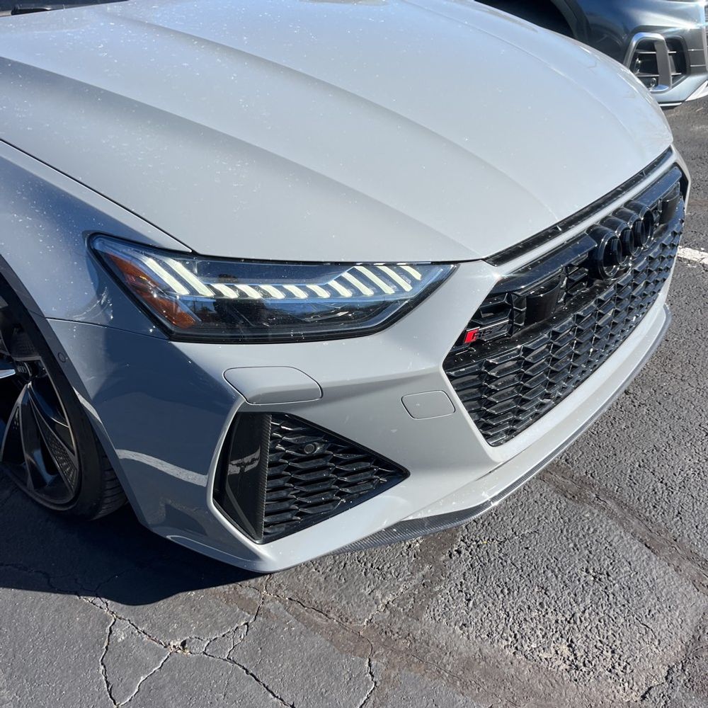 2022 Audi RS 7