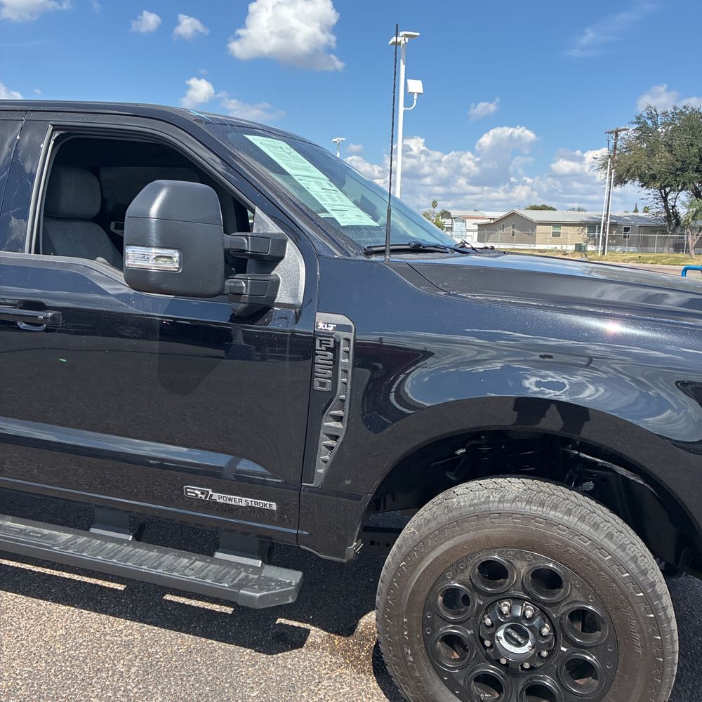 2025 Ford F-250 Super Duty XLT